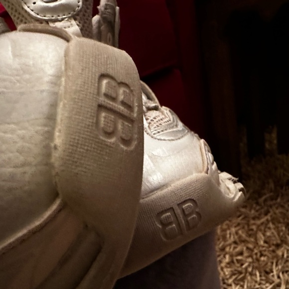 Balenciaga Track 2 Chunky Sneakers - Picture 7 of 7